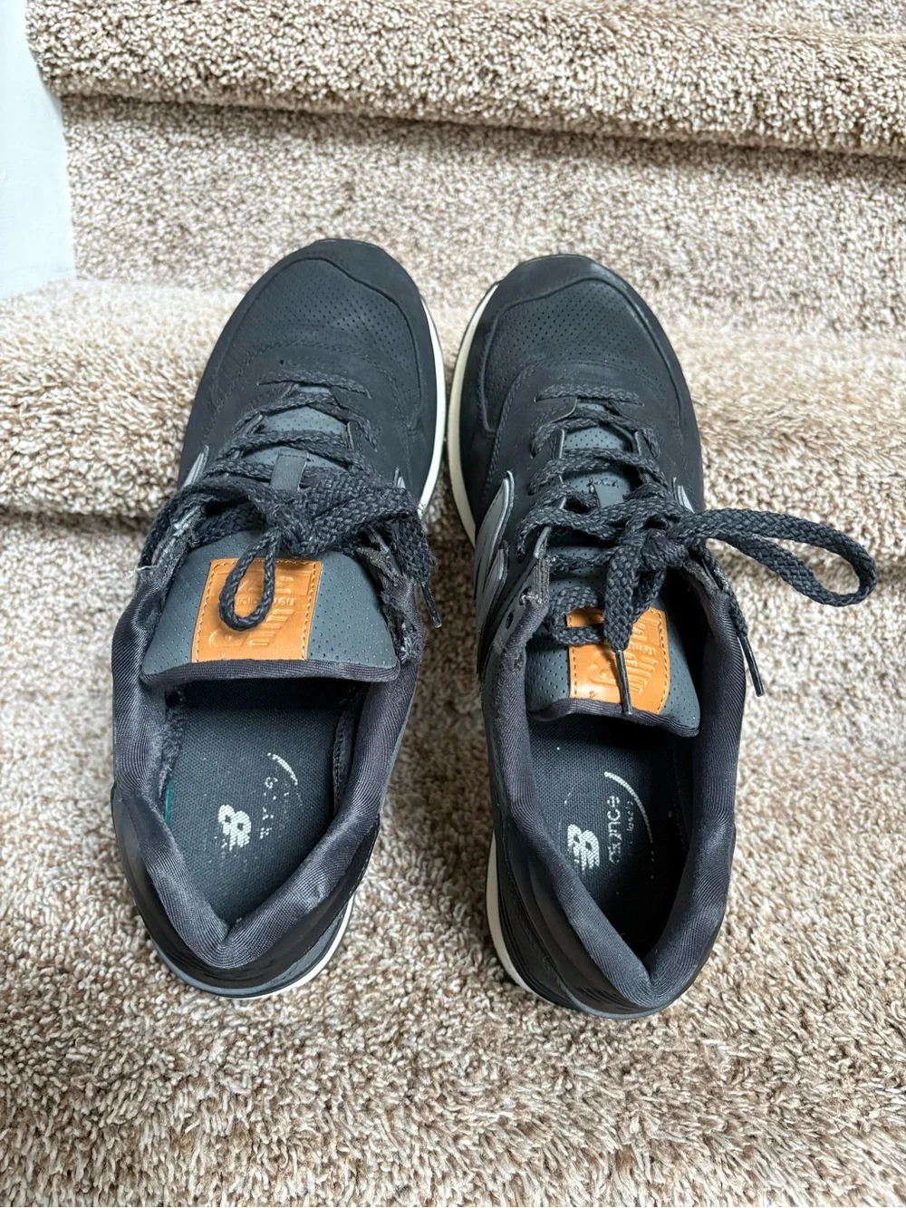New Balance 574 Men's Black & Gray Casual Classic Sneakers